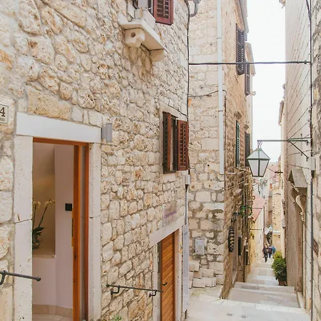 Apartment House Karkovich Hvar Town