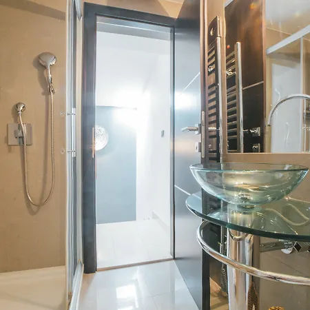 Apartment House Karkovich *